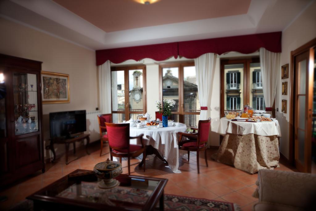 Napoli Porta Di Mare Bed & Breakfast Exterior foto